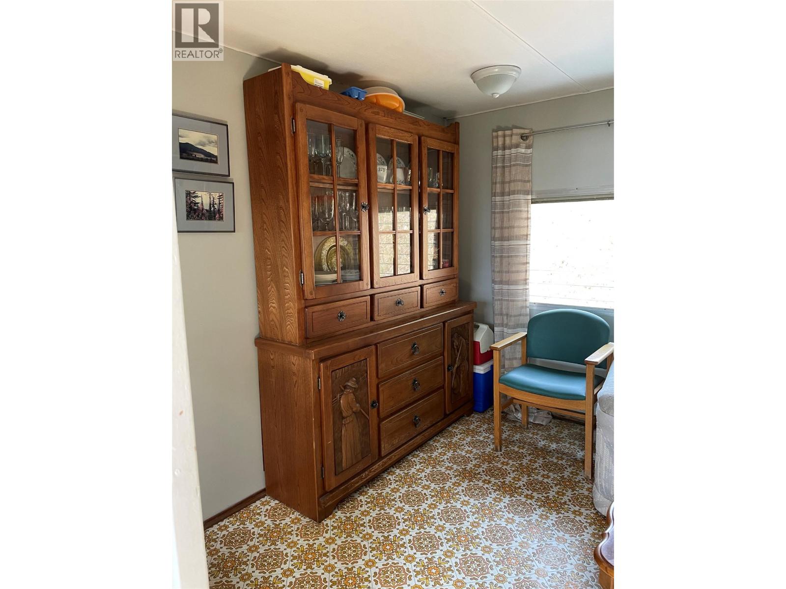 7524 Deer Park Road Property Photo 17