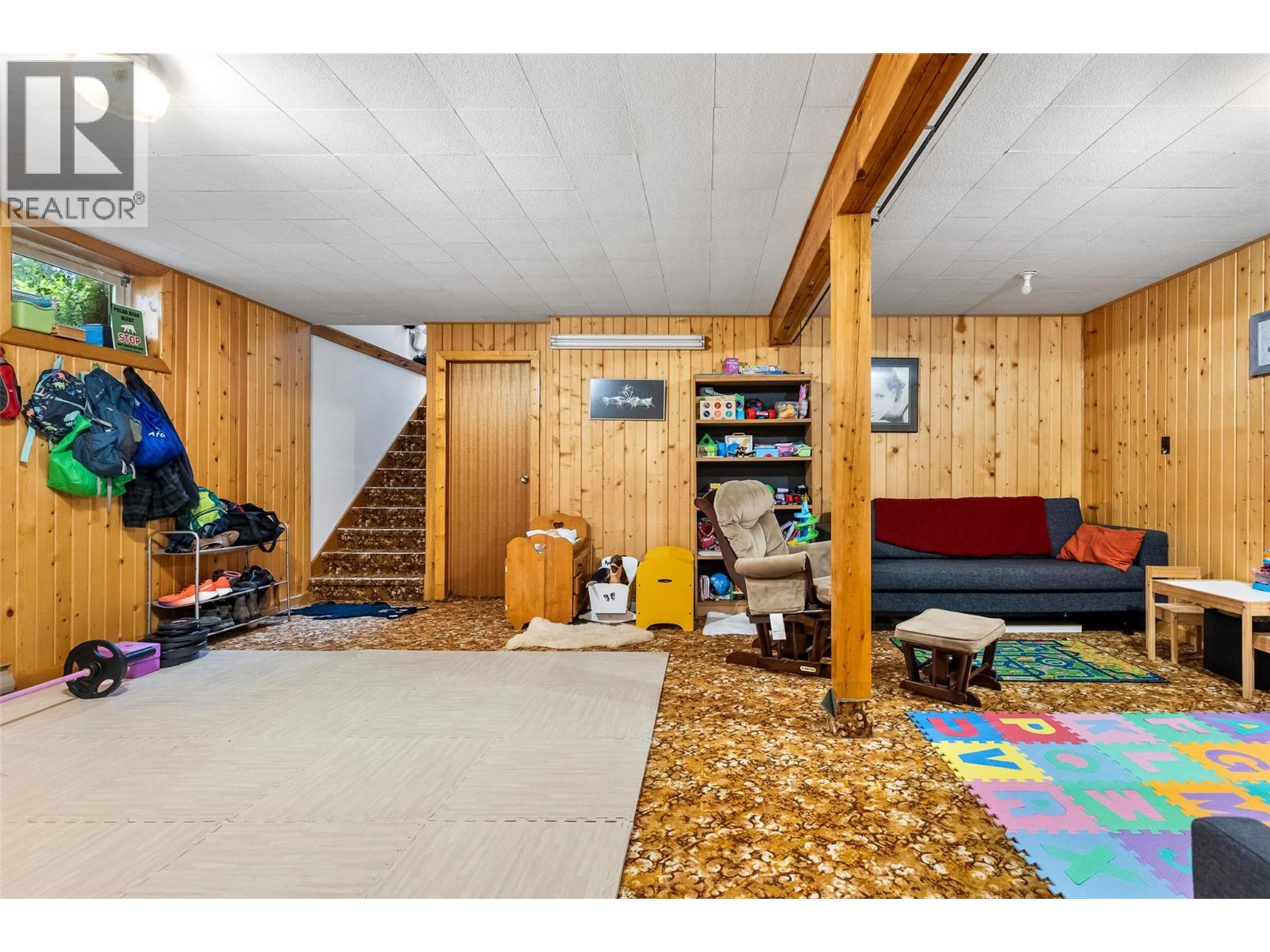 3988 Samuelson Road Property Photo 22
