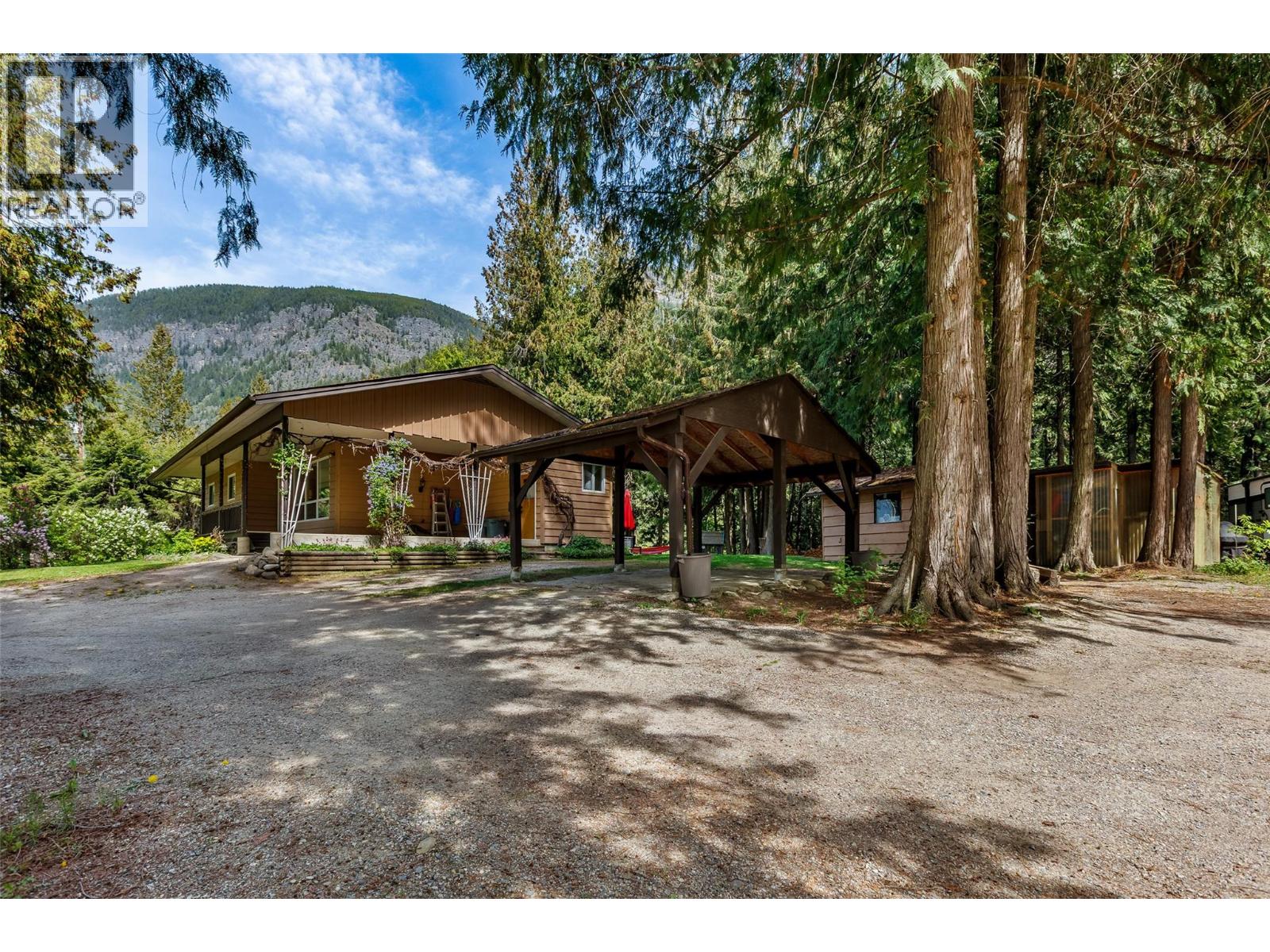 3988 Samuelson Road Property Photo 28