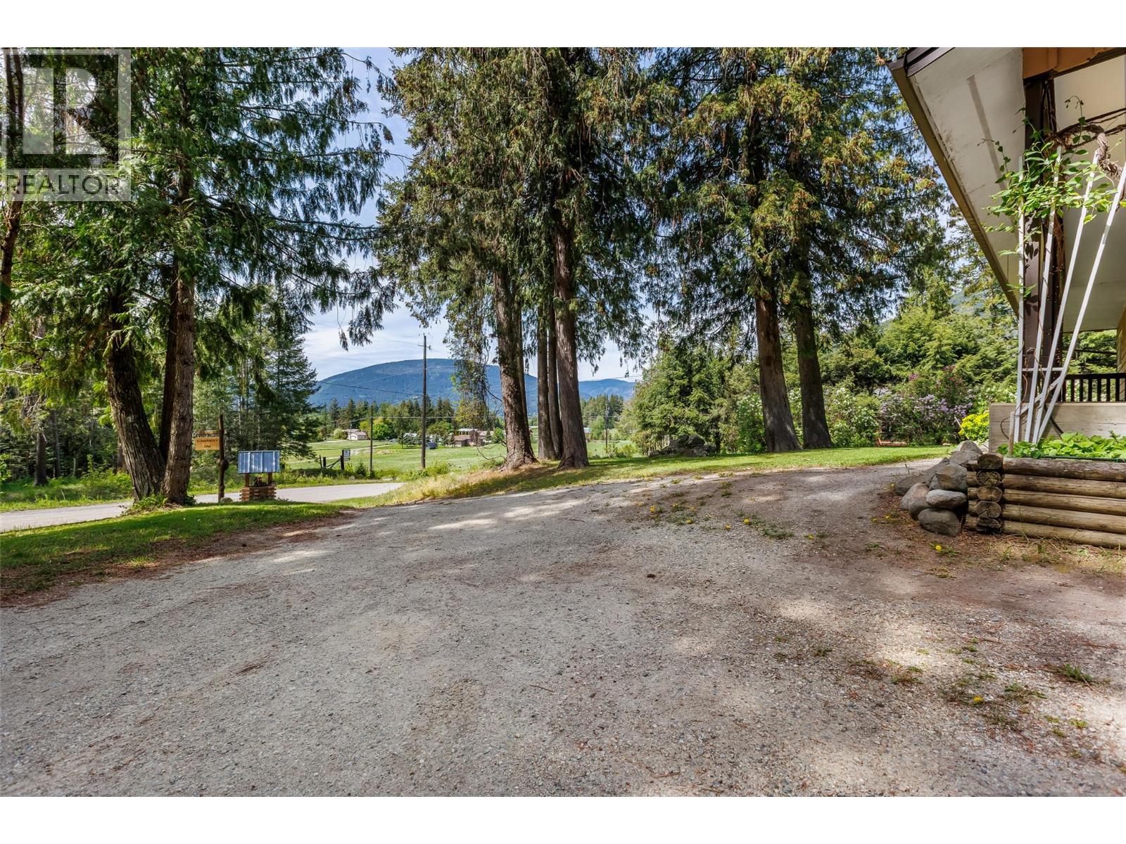 3988 Samuelson Road Property Photo 29