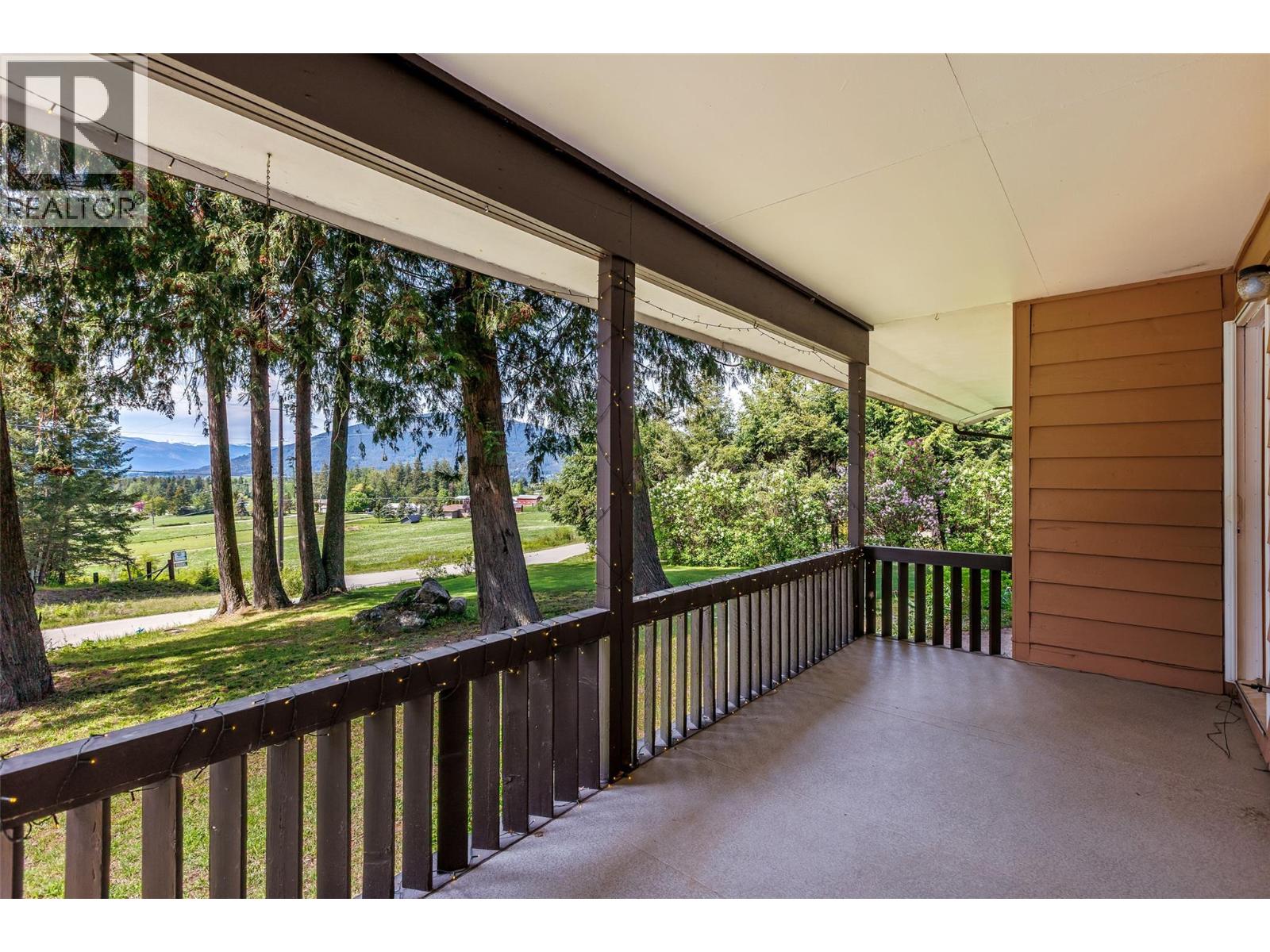 3988 Samuelson Road Property Photo 31