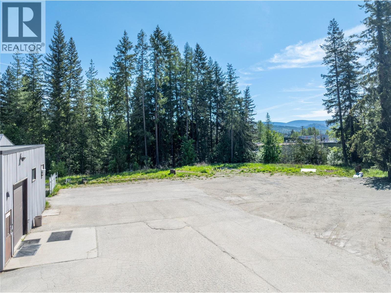 4901 Auto Road Se Property Photo 12