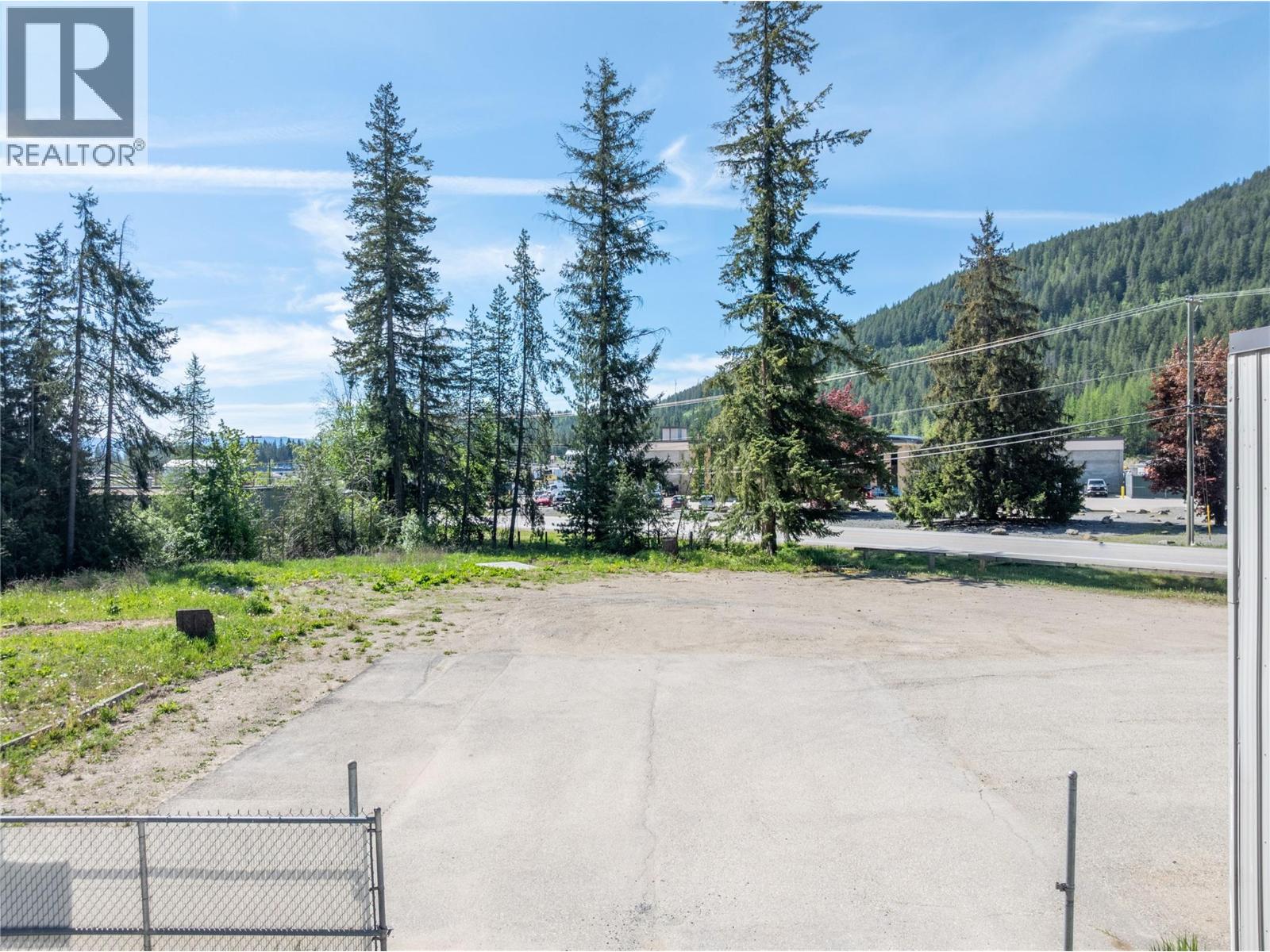 4901 Auto Road Se Property Photo 14