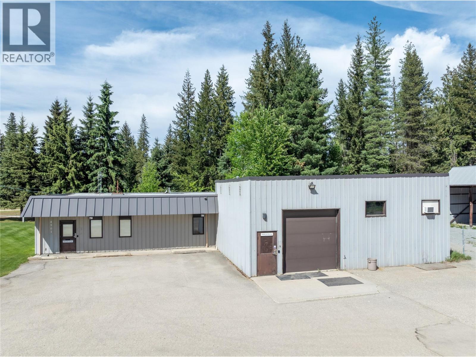 4901 Auto Road Se Property Photo 16