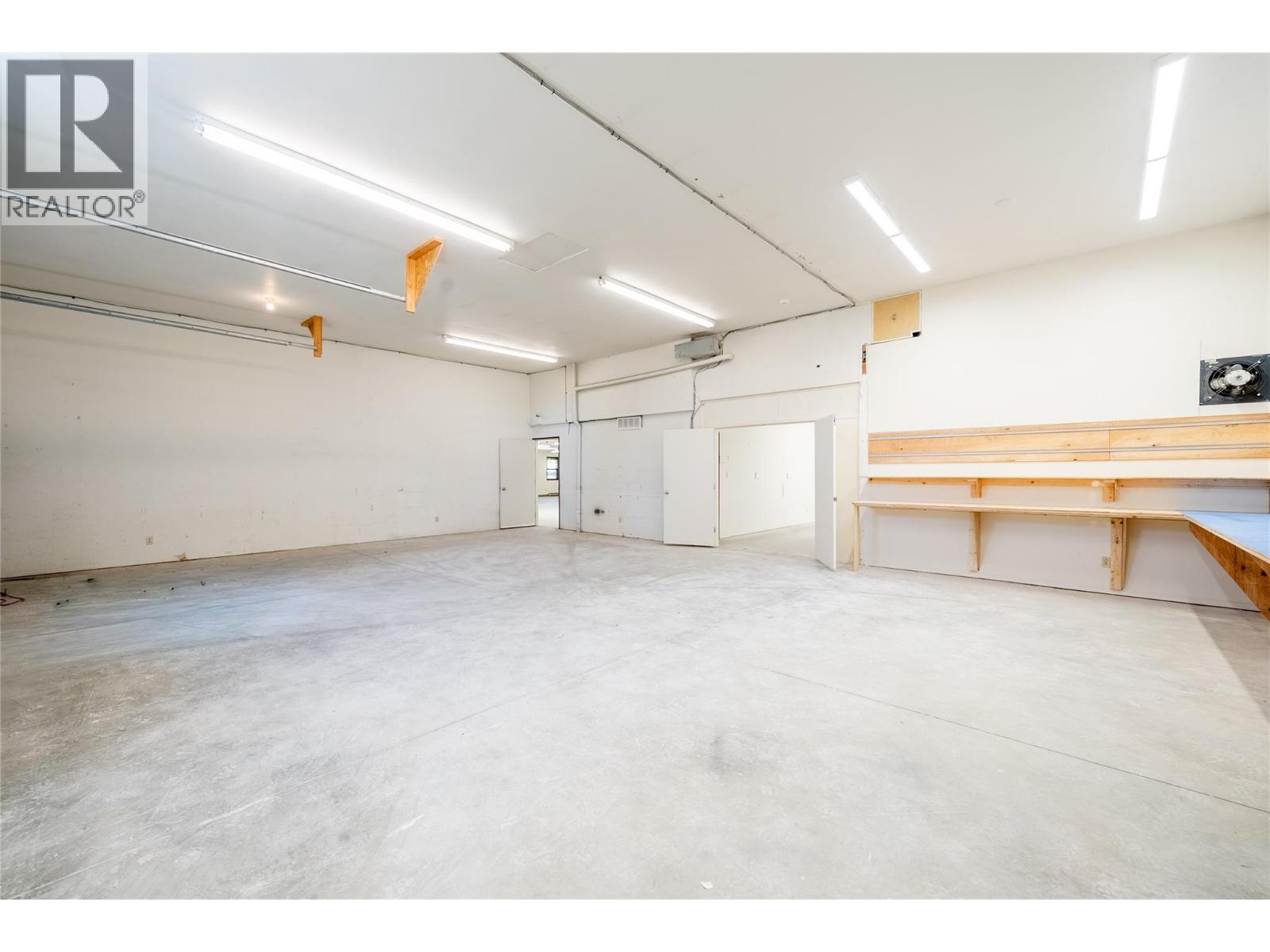 4901 Auto Road Se Property Photo 26