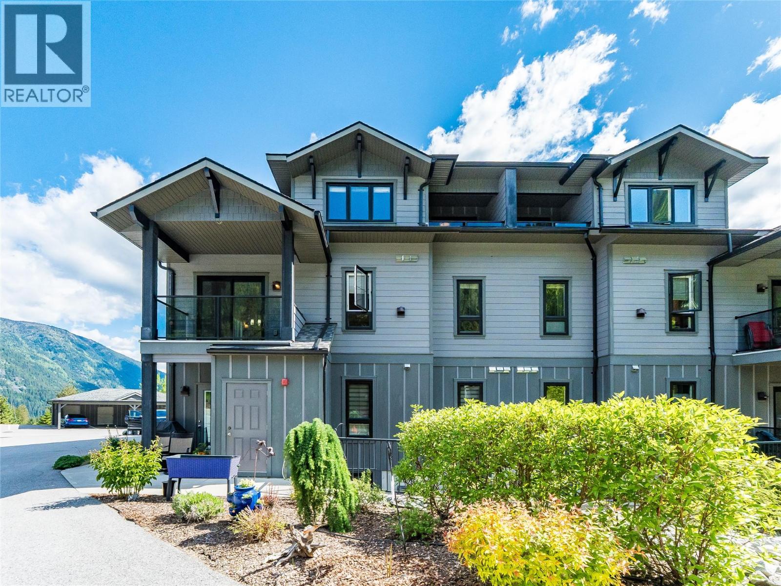 2000 Choquette Avenue Unit# 202
