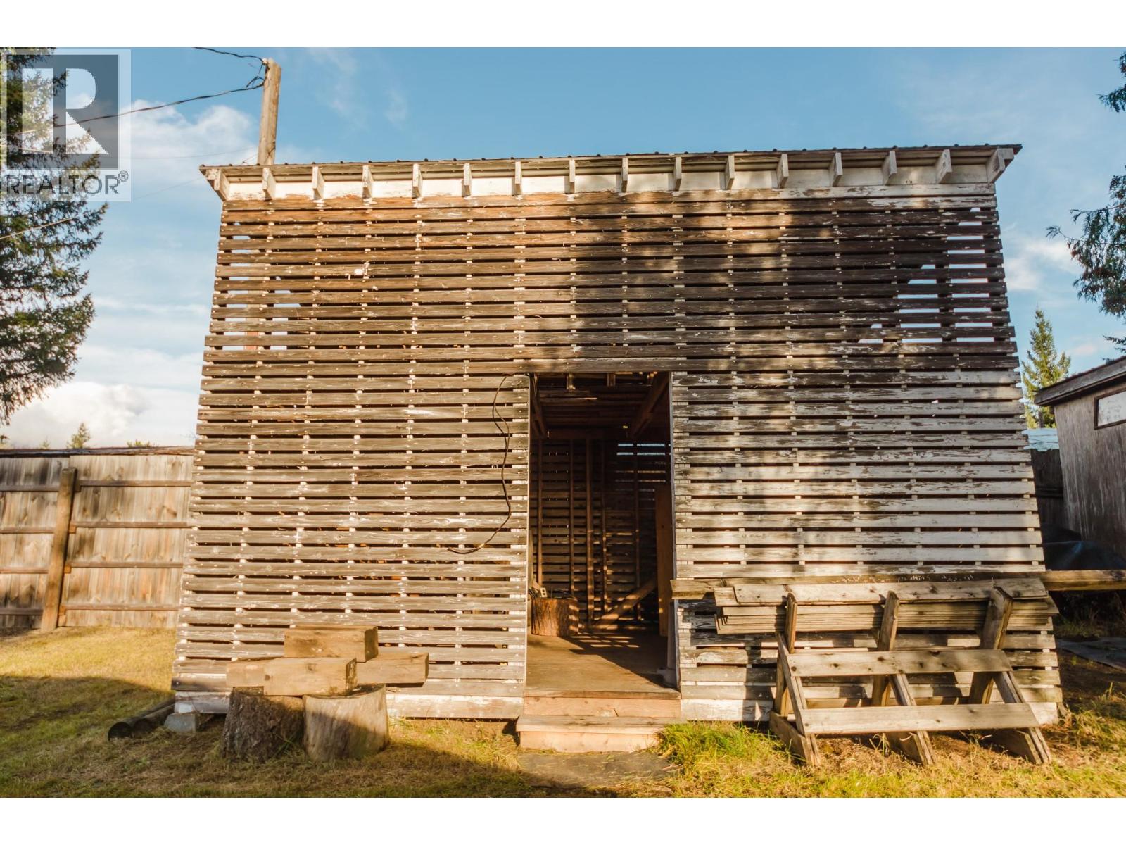 3974 Malakwa Station Road Property Photo 23
