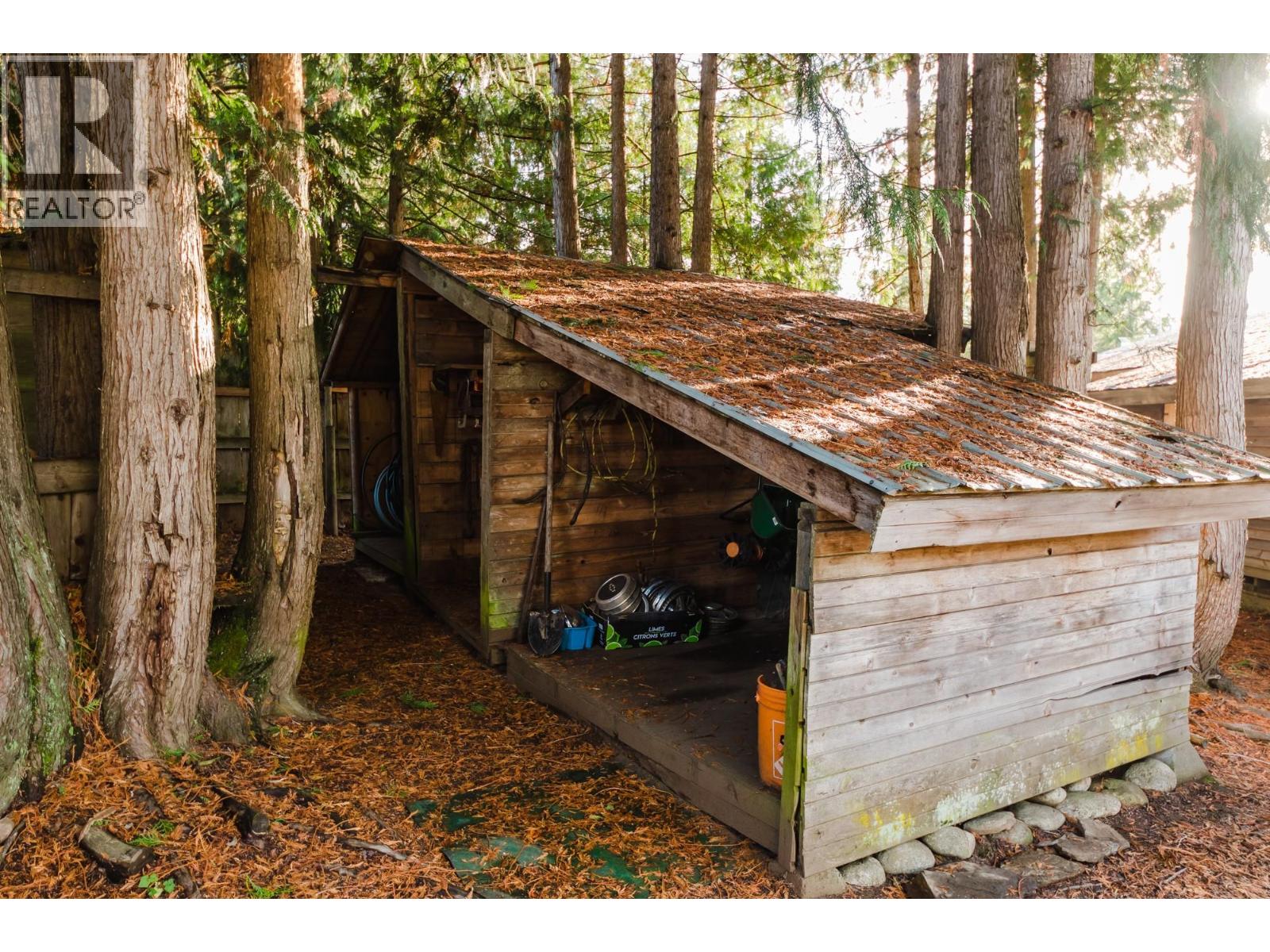 3974 Malakwa Station Road Property Photo 25