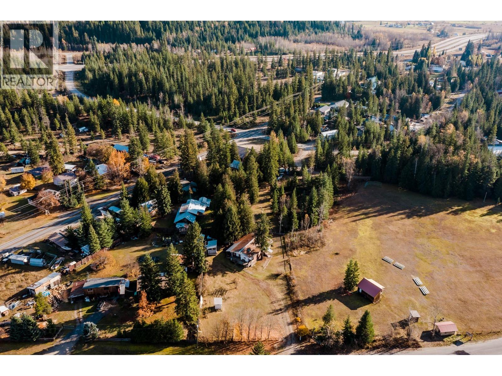3974 Malakwa Station Road Property Photo 38