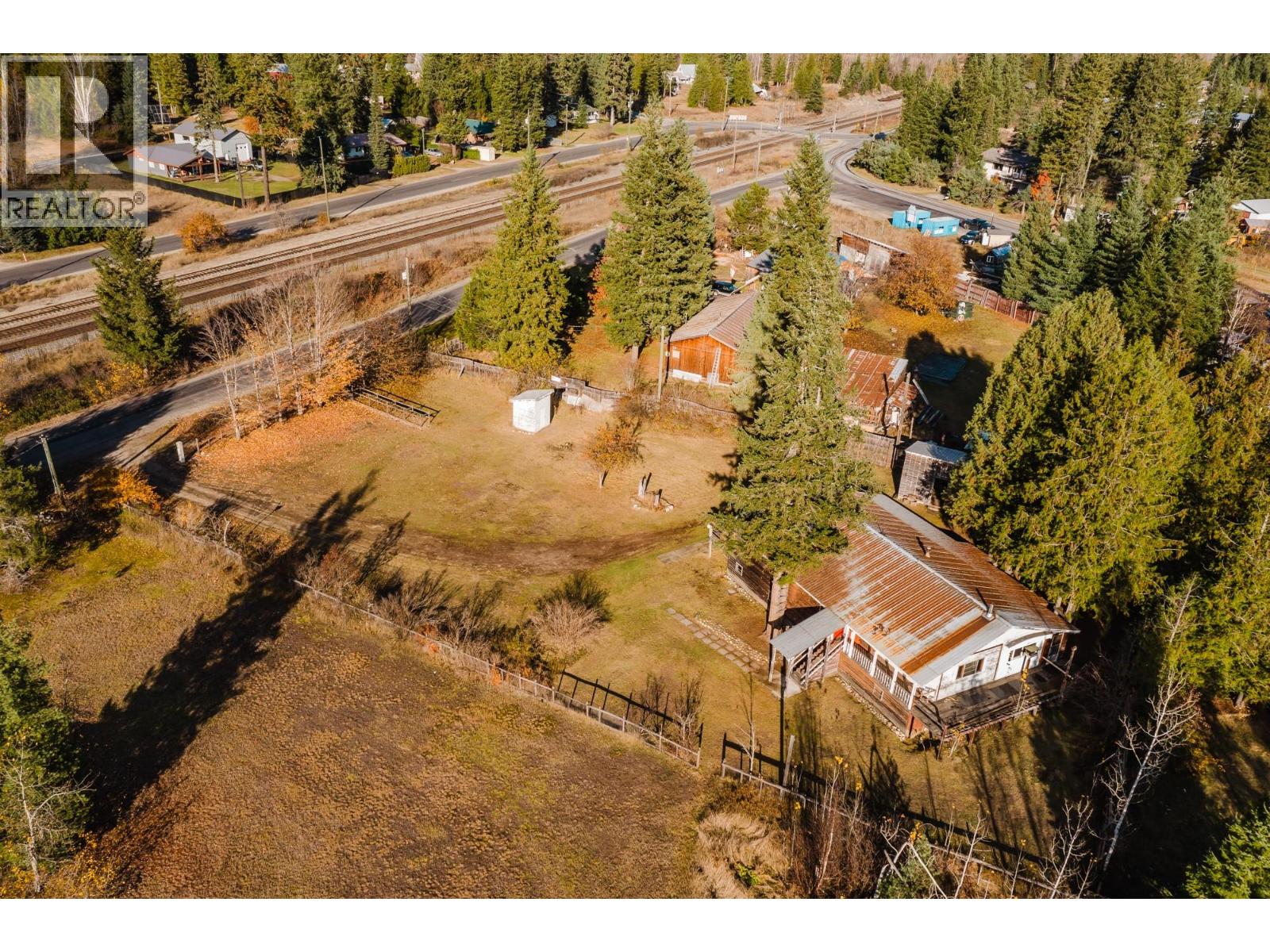 3974 Malakwa Station Road Property Photo 42
