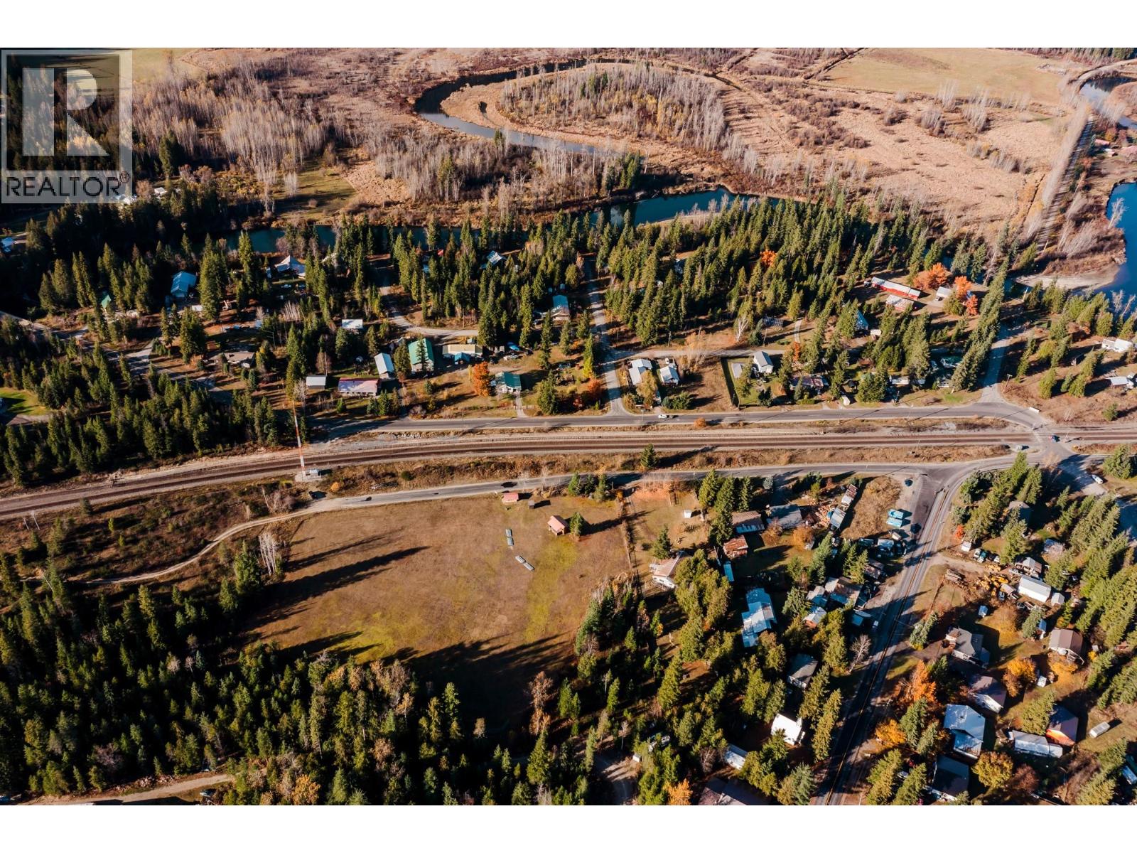3974 Malakwa Station Road Property Photo 44