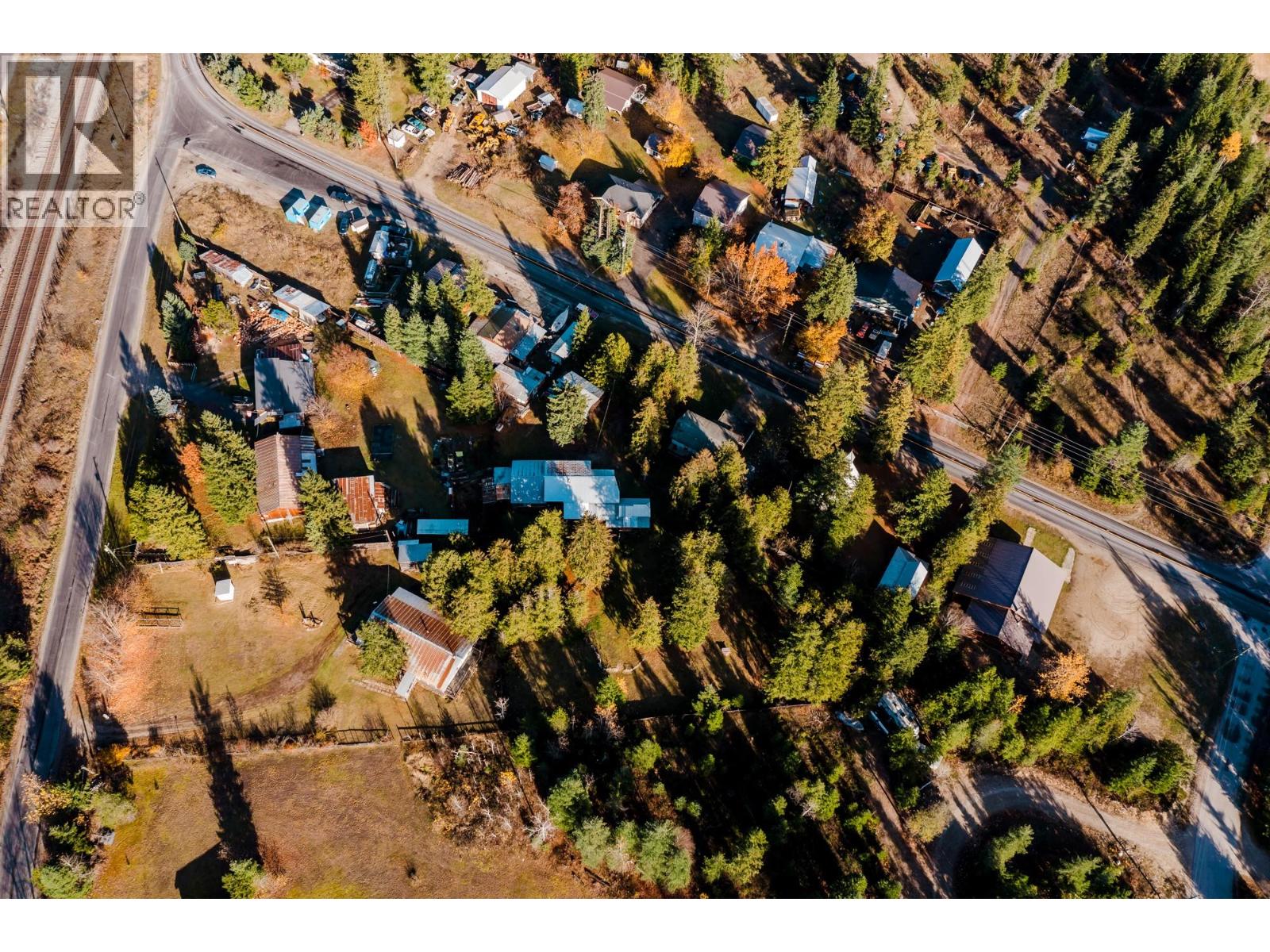 3974 Malakwa Station Road Property Photo 45