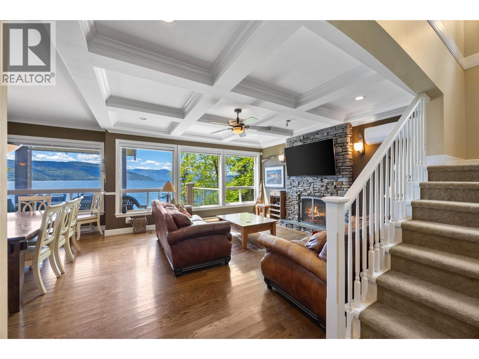 6058 Davis Road Property Photo 13