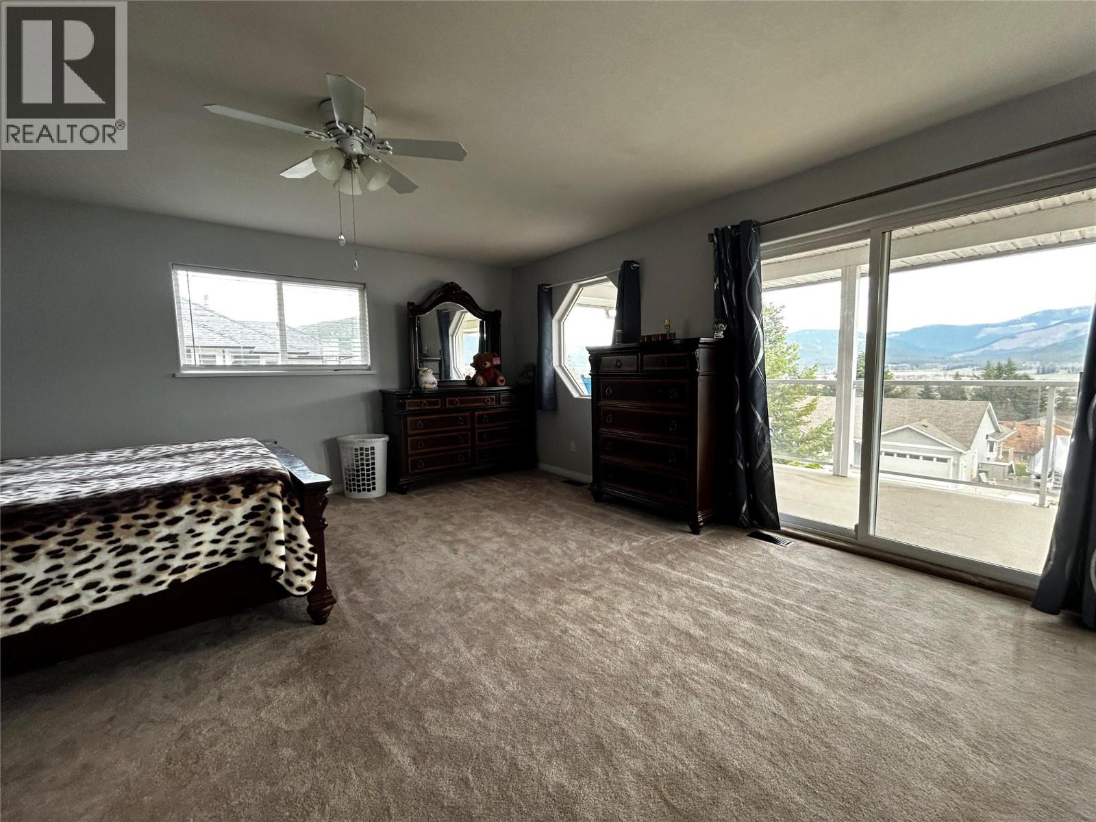 2024 Mountain View Avenue Property Photo 27