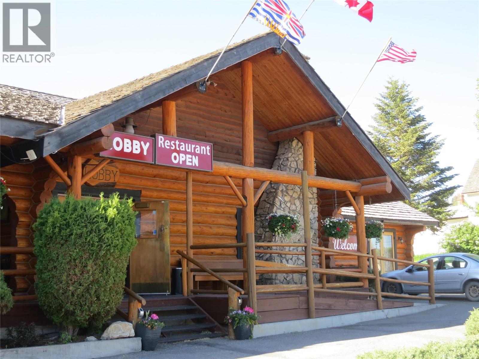 1414 Cariboo Highway Property Photo 6