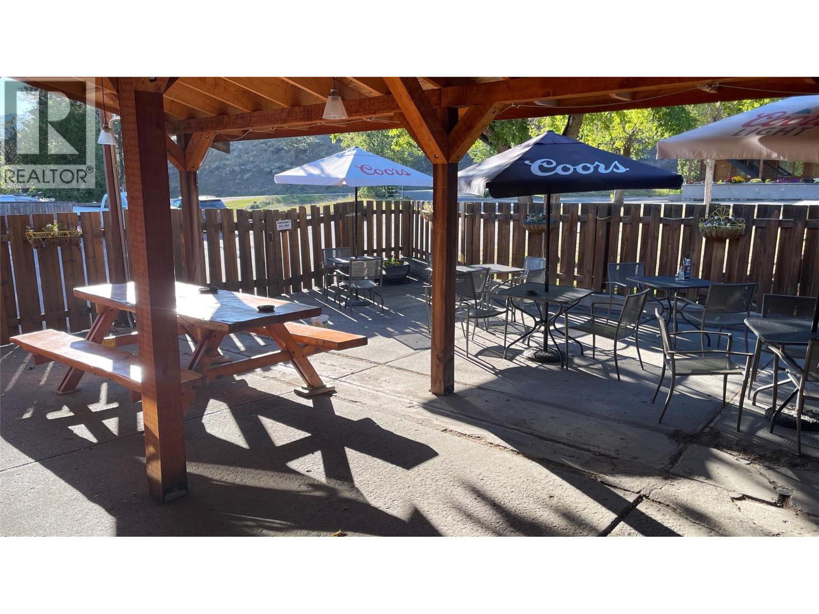 1414 Cariboo Highway Property Photo 23