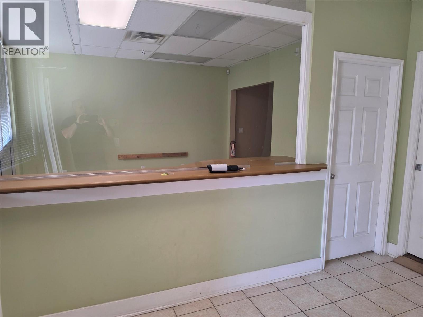 3209/3211 31 Avenue Property Photo 4