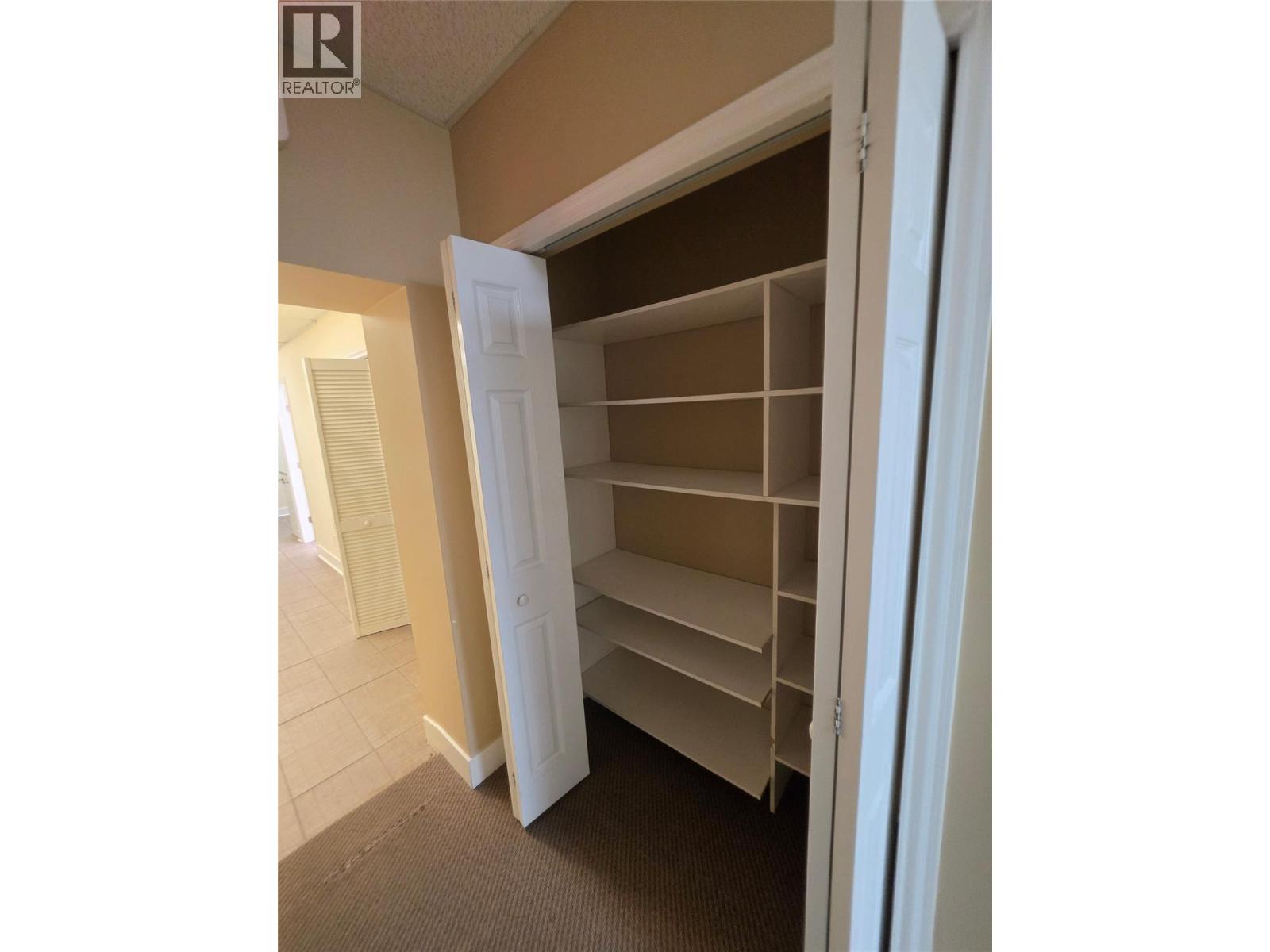 3209/3211 31 Avenue Property Photo 15