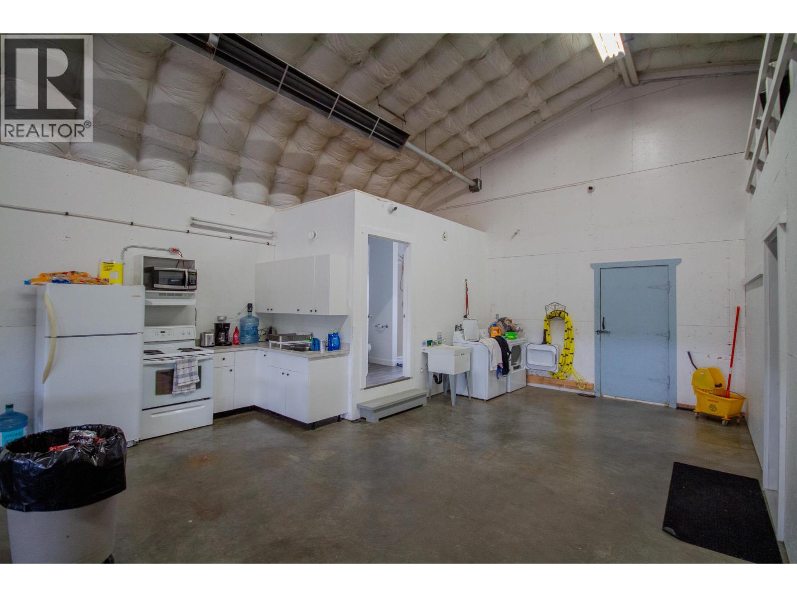 2456 Haddow Subdivision Property Photo 8