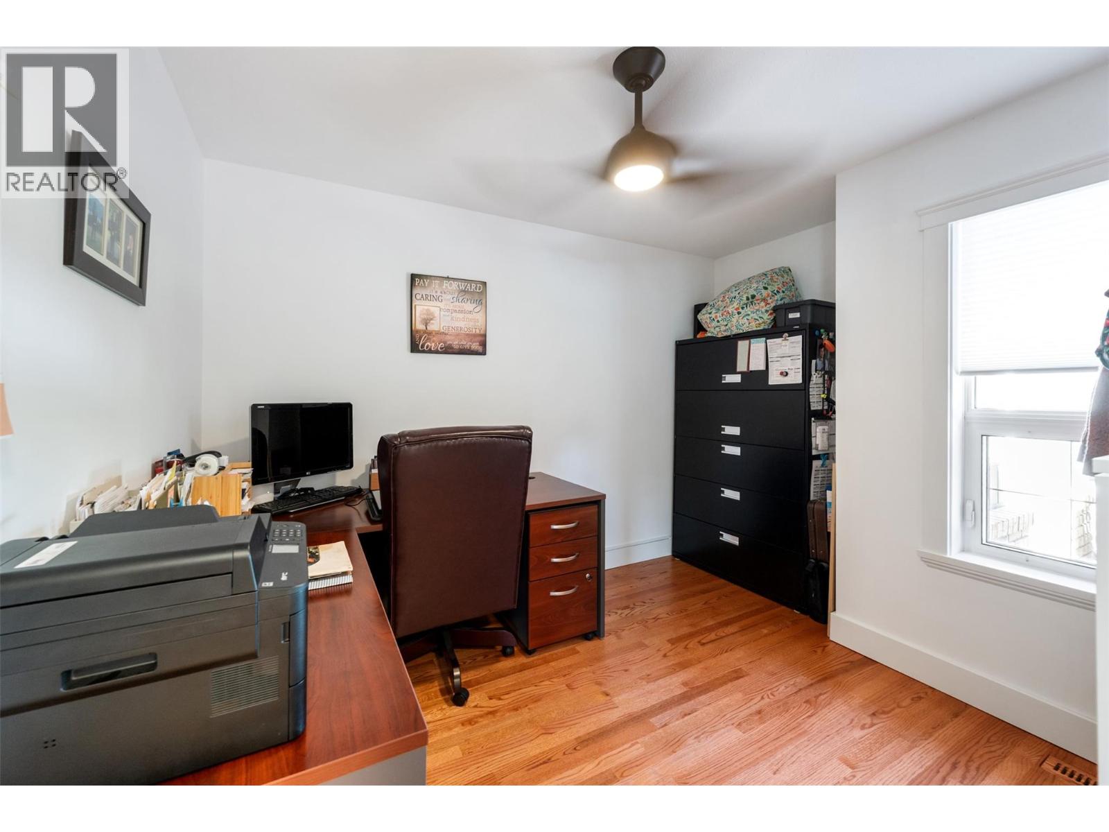 101 2nd Avenue Property Photo 28