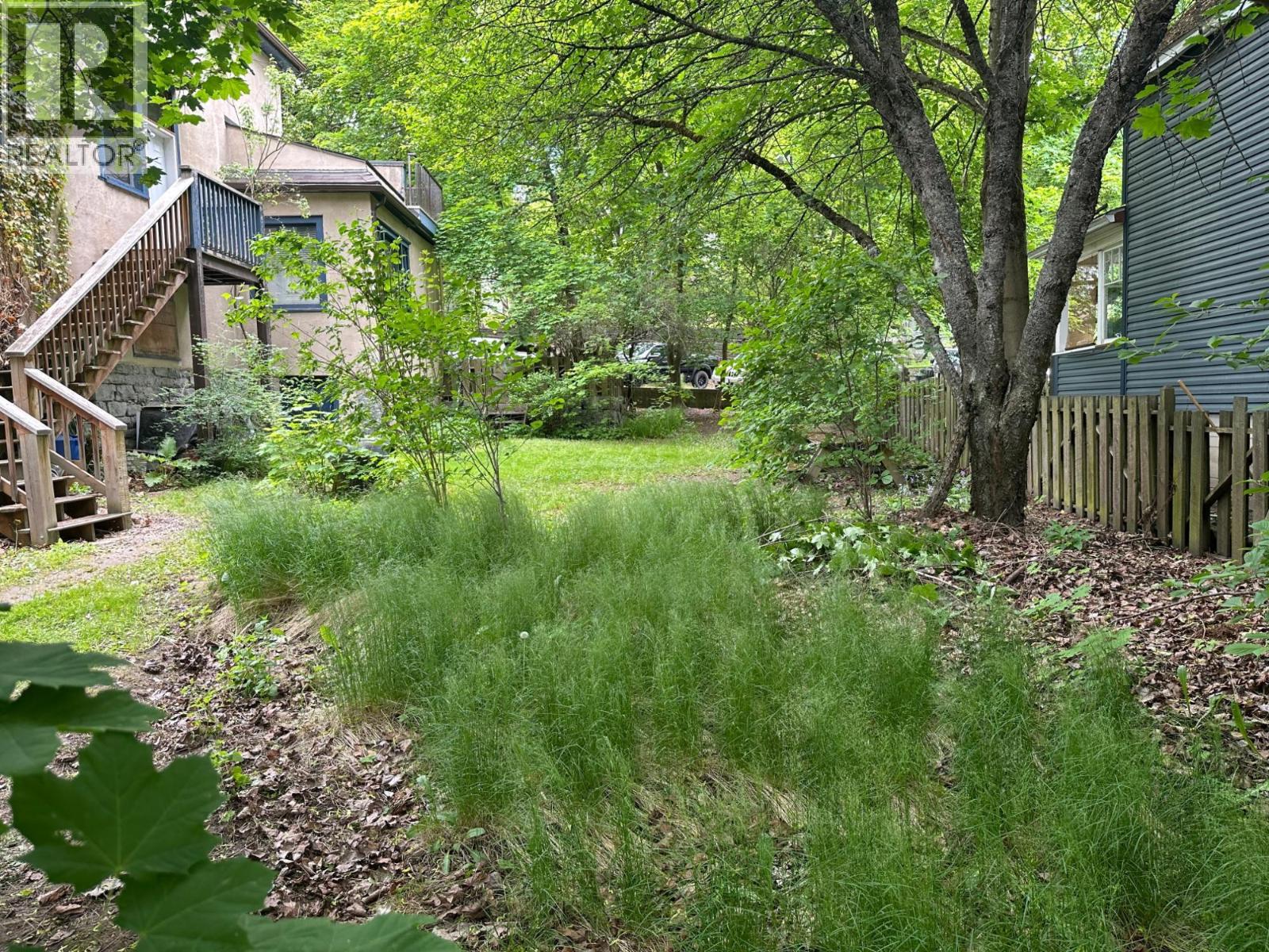 815 Baker Street Property Photo 23