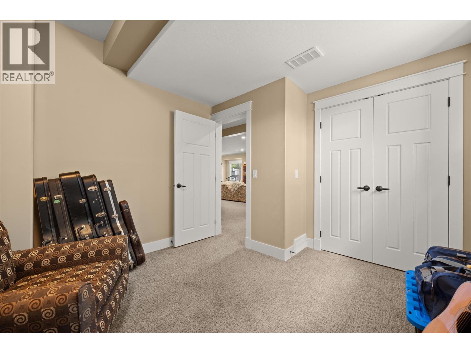 2497 Paramount Drive Property Photo 42