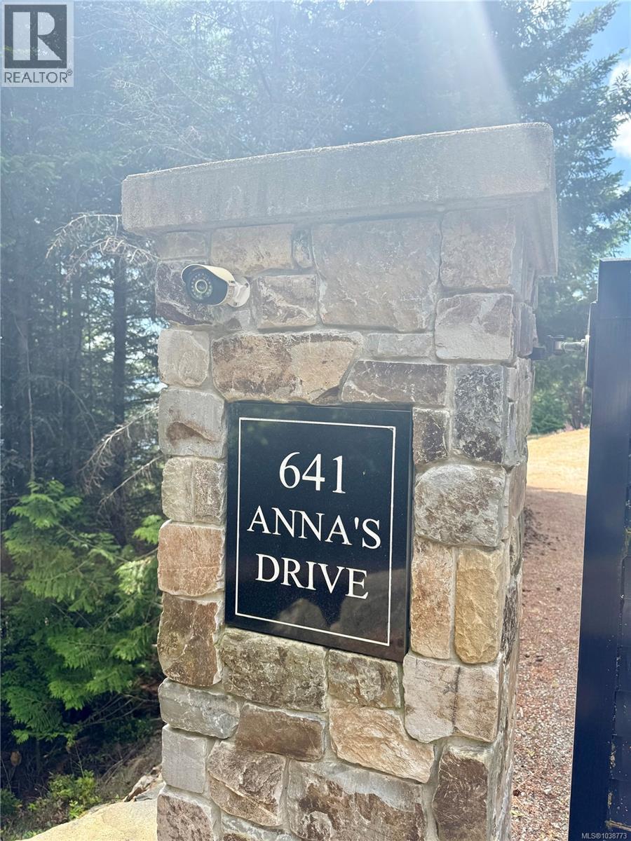641 Annas Dr Sw Property Photo 14