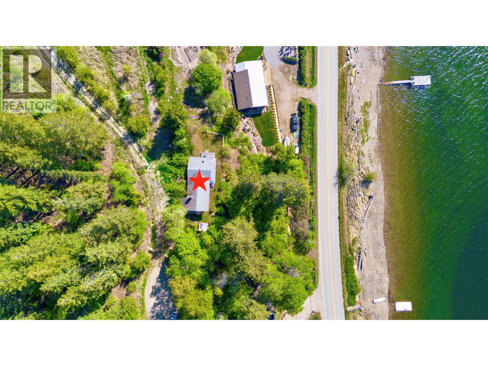 3035 Squilax-anglemont Road Property Photo 3