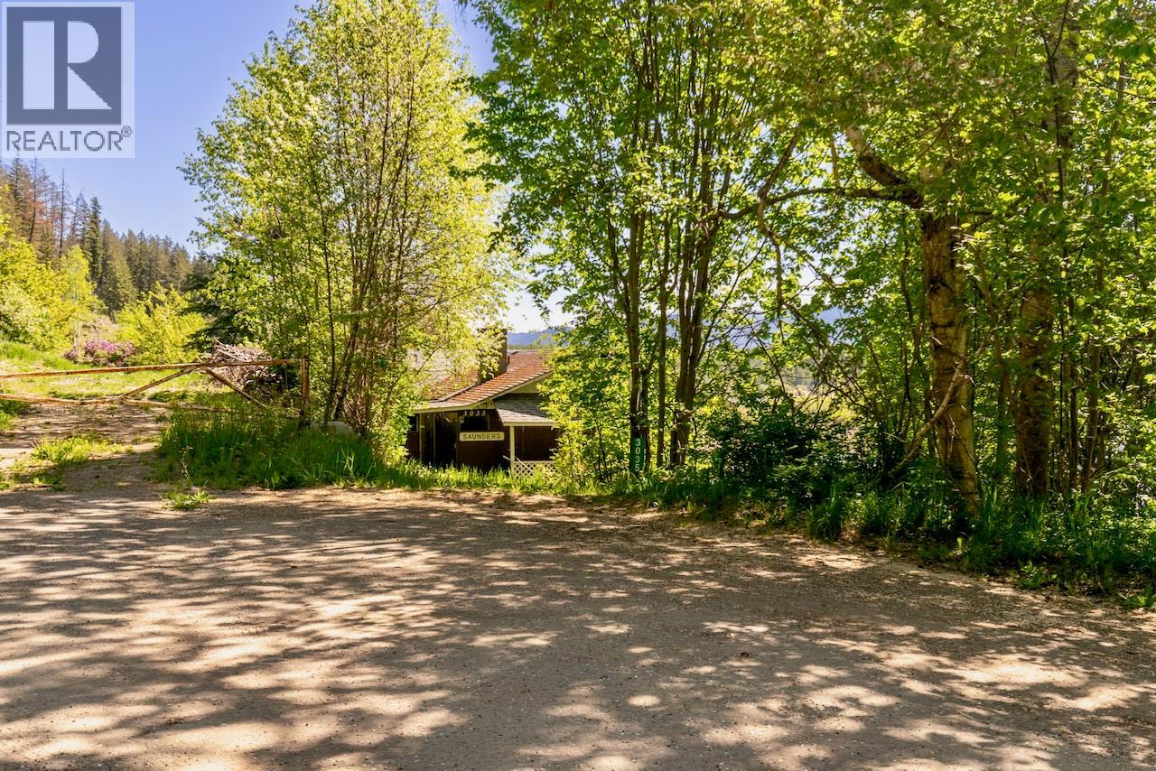 3035 Squilax-anglemont Road Property Photo 11