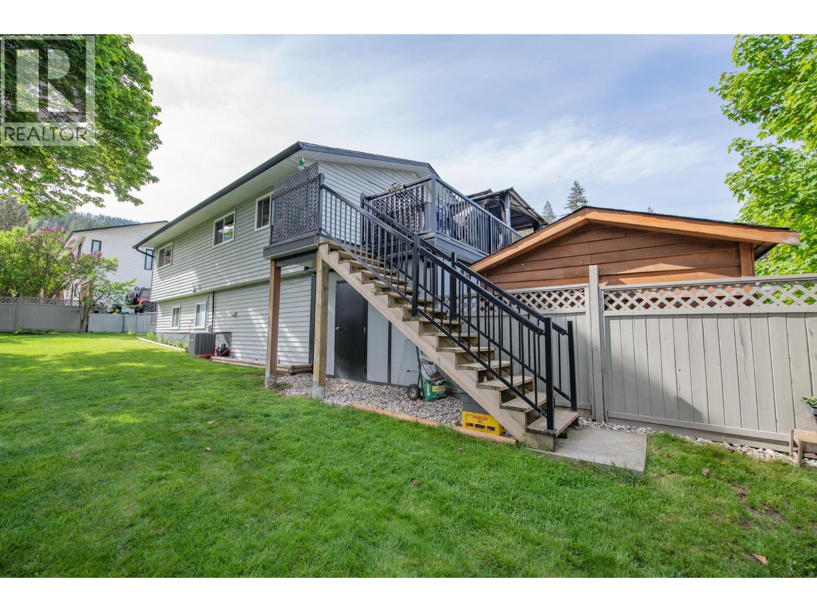 2250 Leblanc Street Property Photo 17