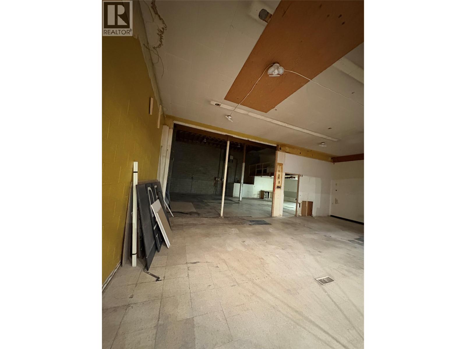369 St Paul Street Property Photo 11