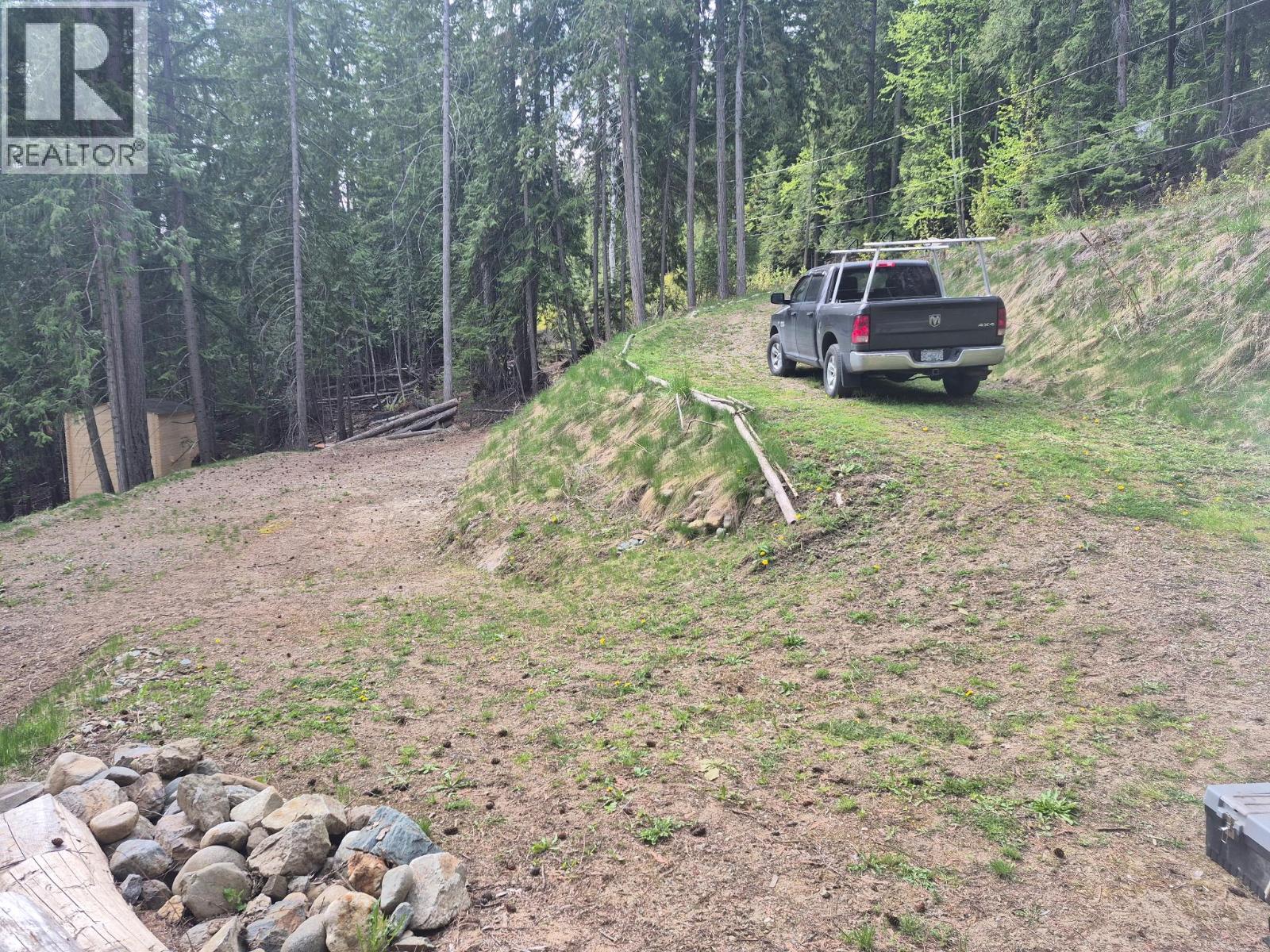 2818 Vickers Trail Property Photo 2