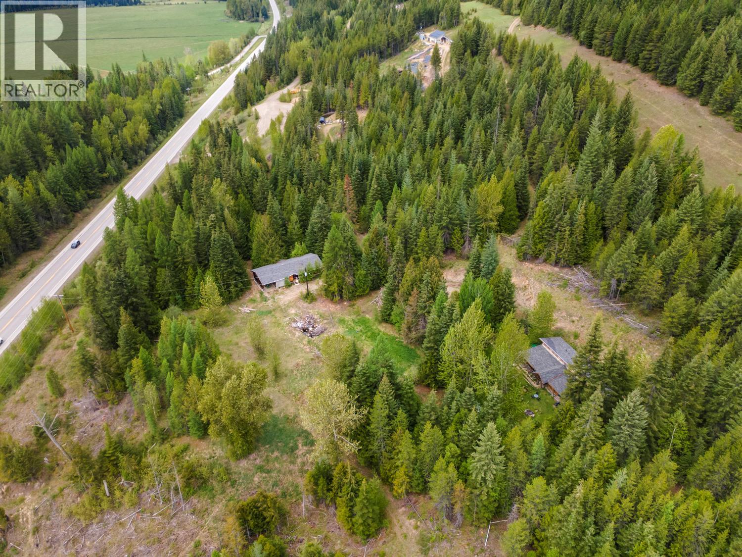 7046 Highway 3 Property Photo 2