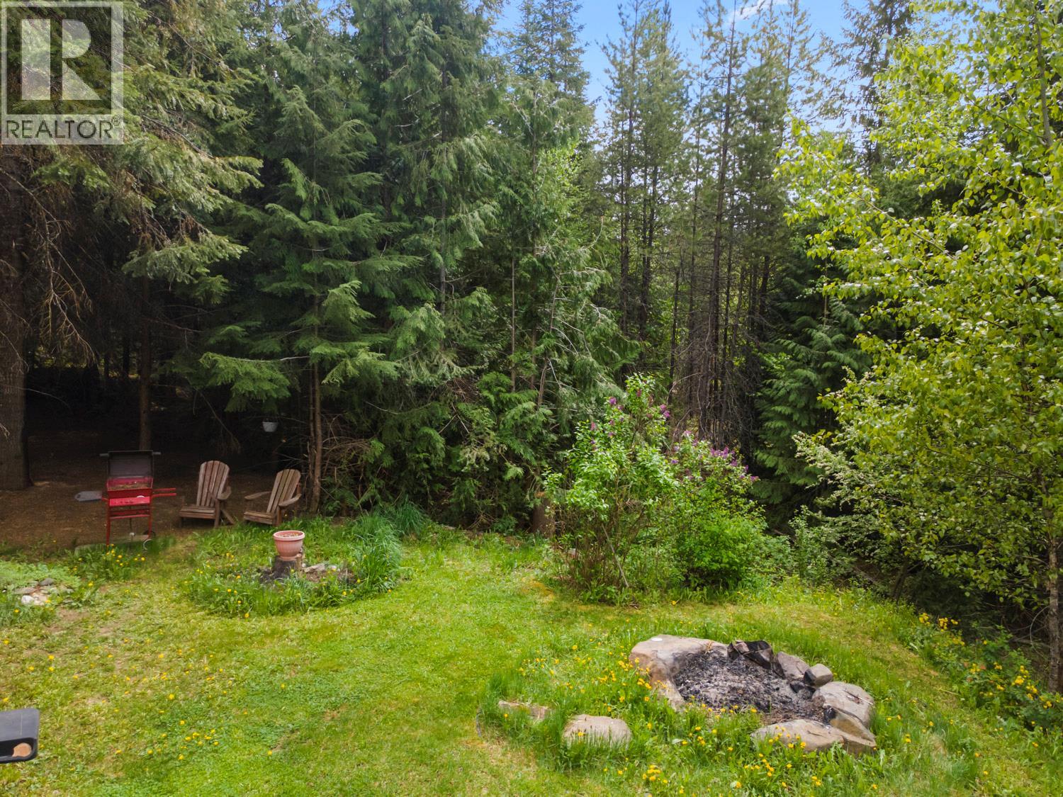 7046 Highway 3 Property Photo 4