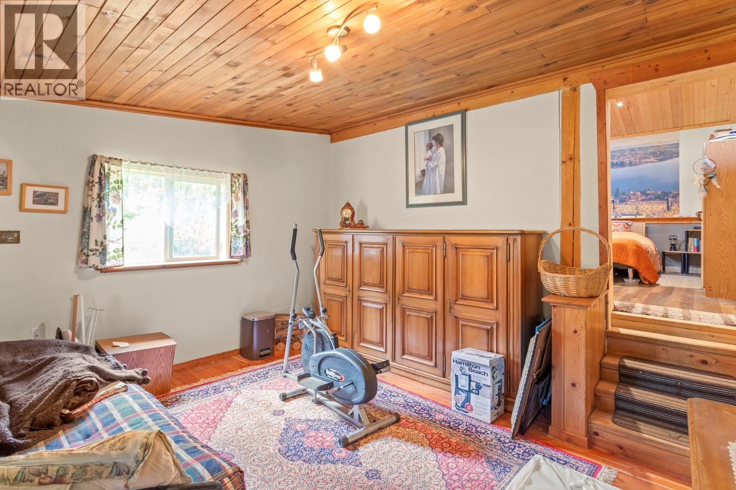 7046 Highway 3 Property Photo 14