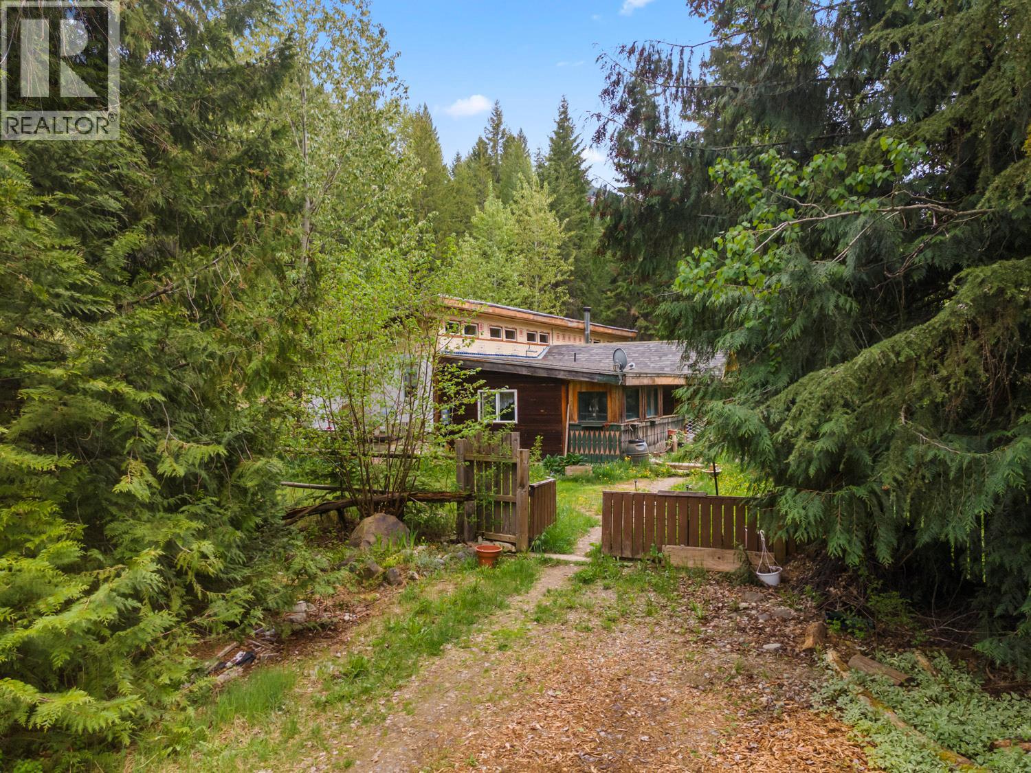 7046 Highway 3 Property Photo 21