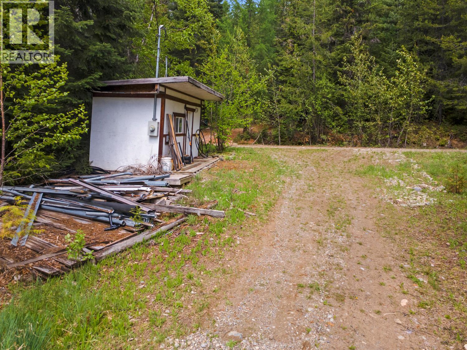 7046 Highway 3 Property Photo 23