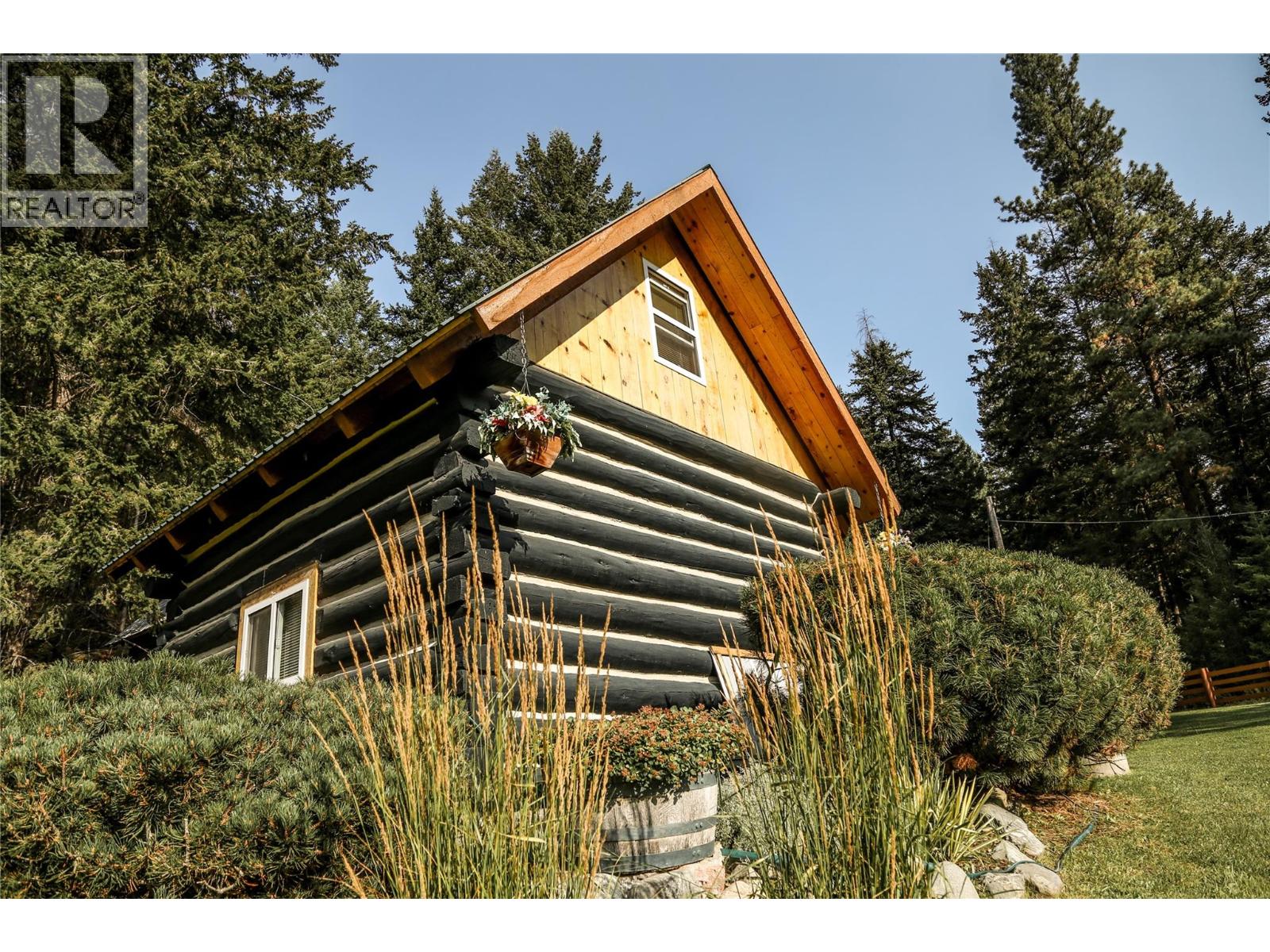 3172 Coalmont Road Property Photo 1