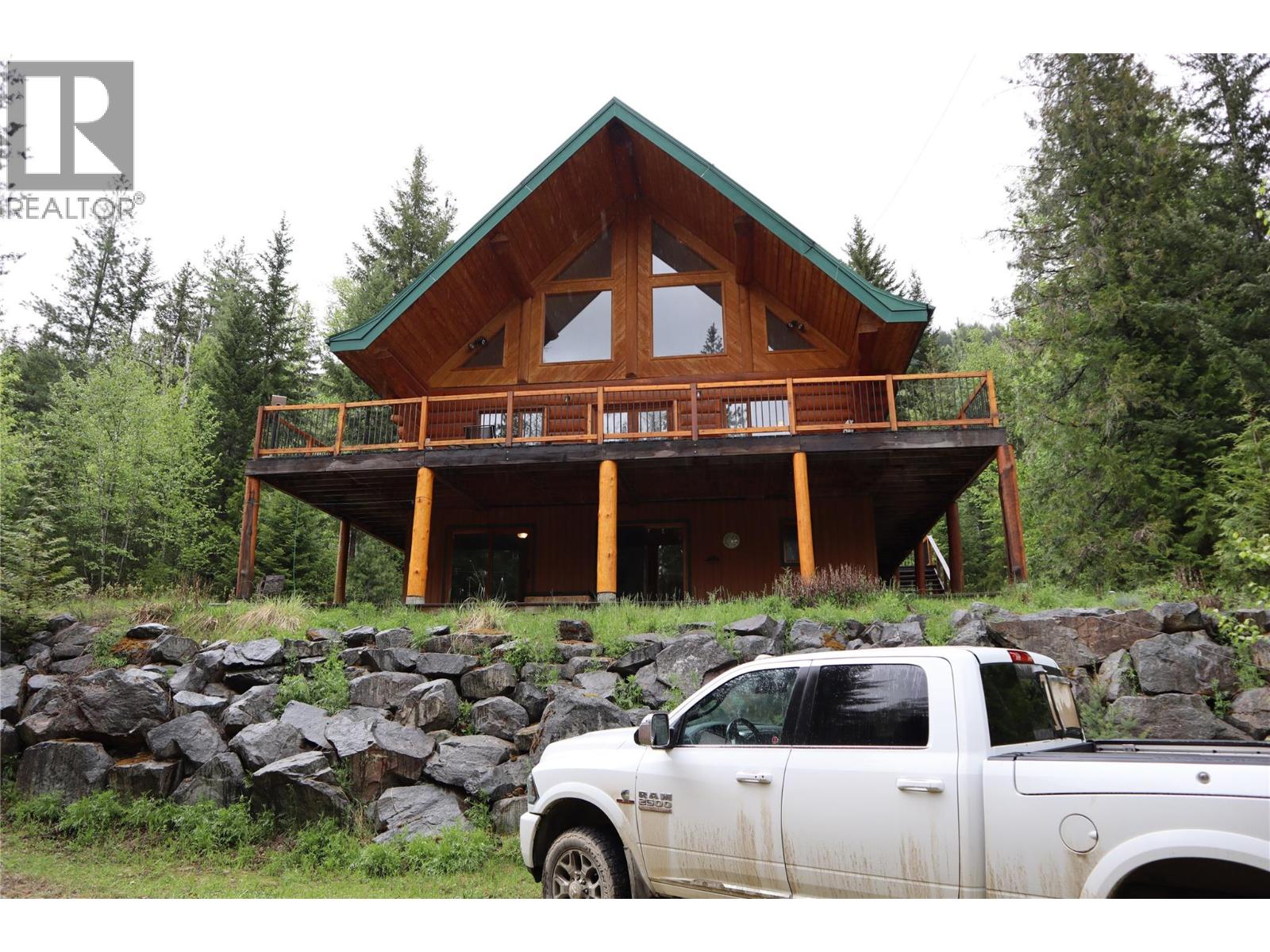 4221 Barriere Lakes Road Property Photo 33