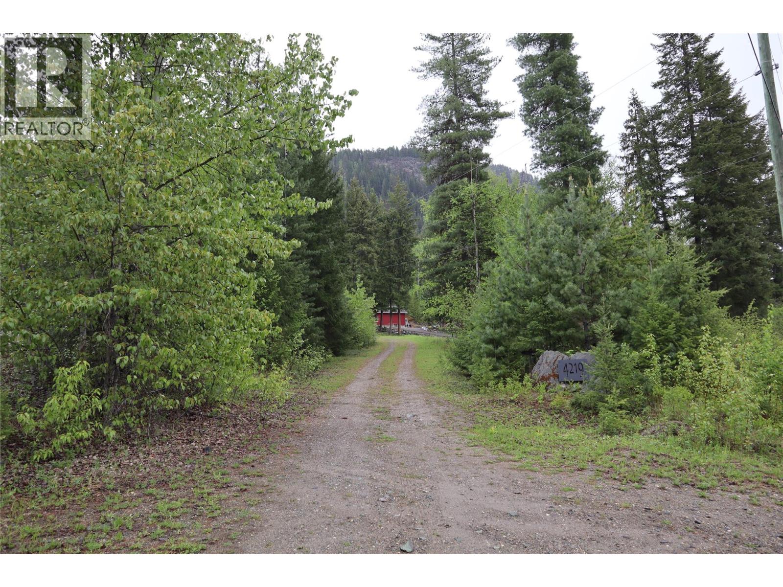4221 Barriere Lakes Road Property Photo 34
