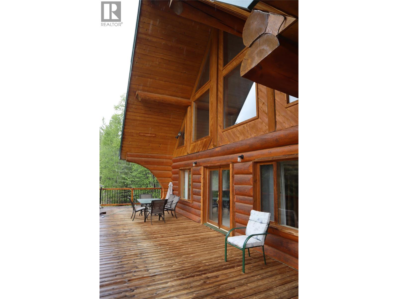 4221 Barriere Lakes Road Property Photo 36