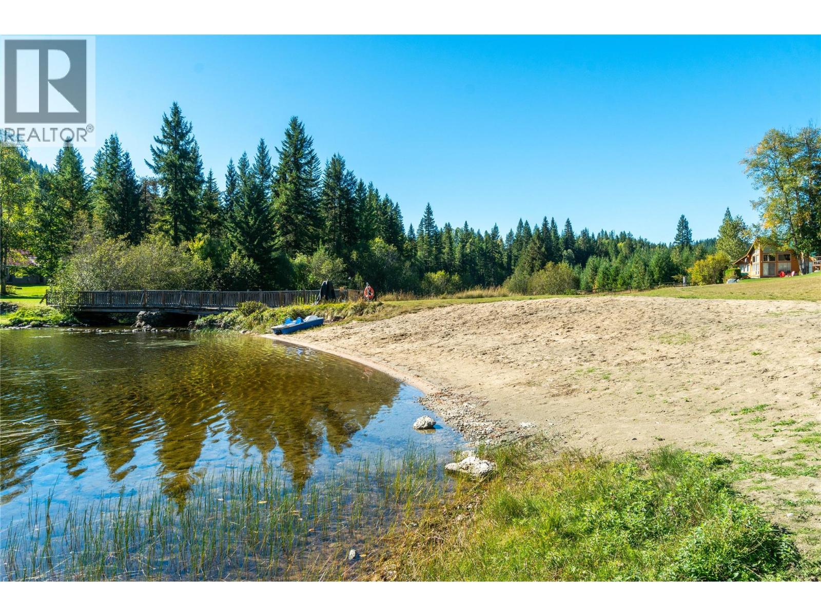4221 Barriere Lakes Road Property Photo 49