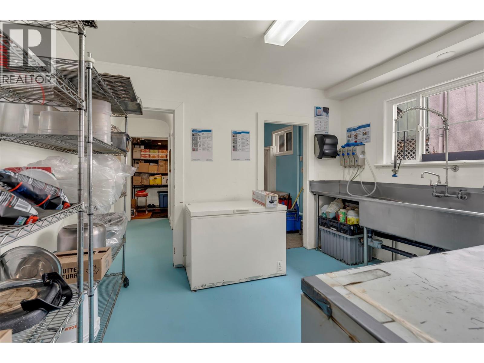 368 Vancouver Avenue Property Photo 39