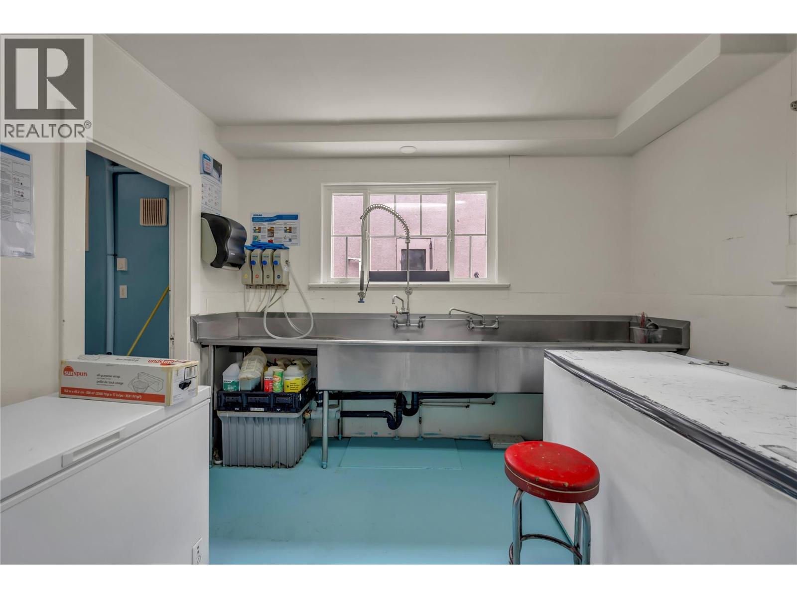 368 Vancouver Avenue Property Photo 41