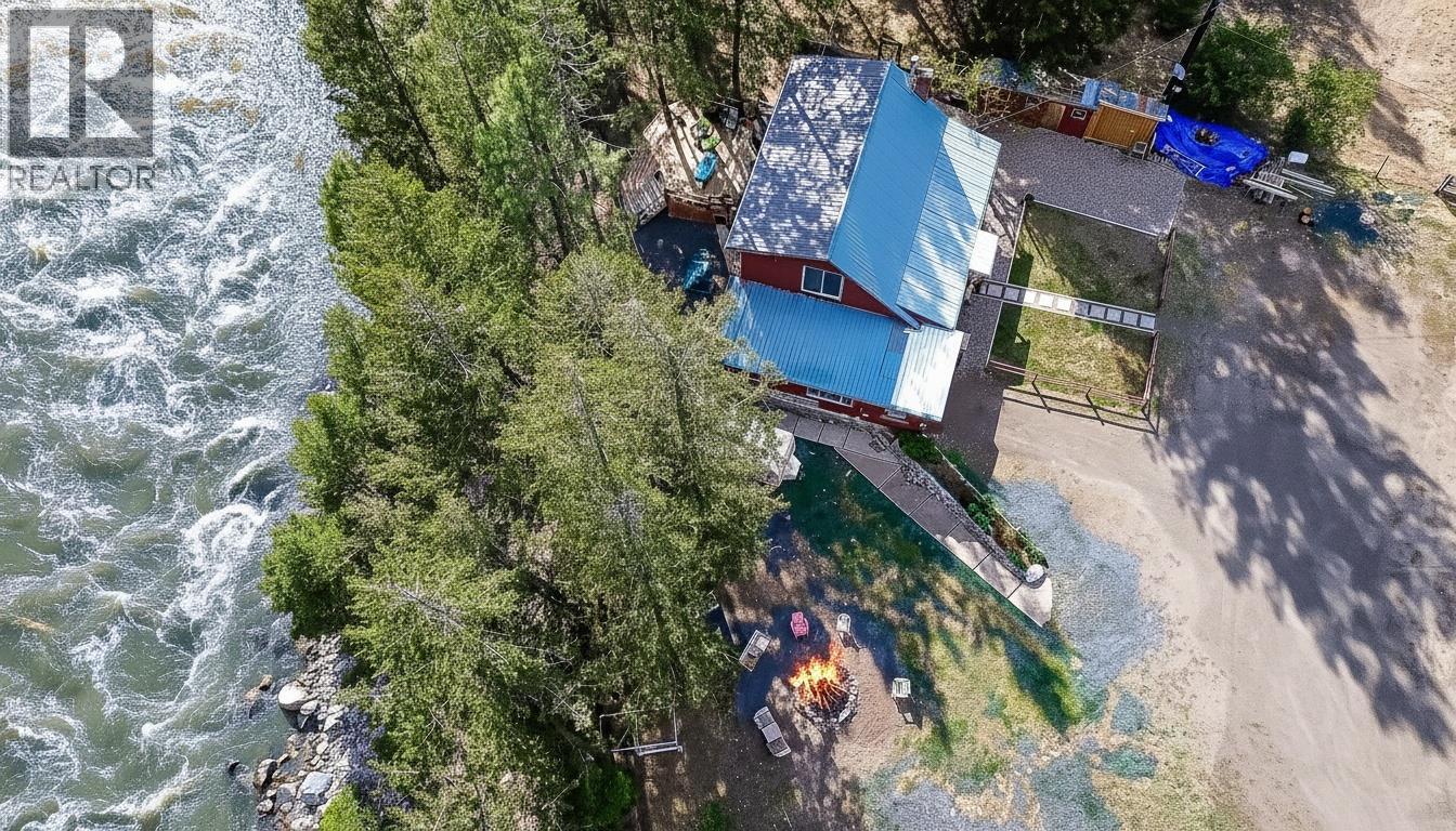 6257 Highway 3 Property Photo 2