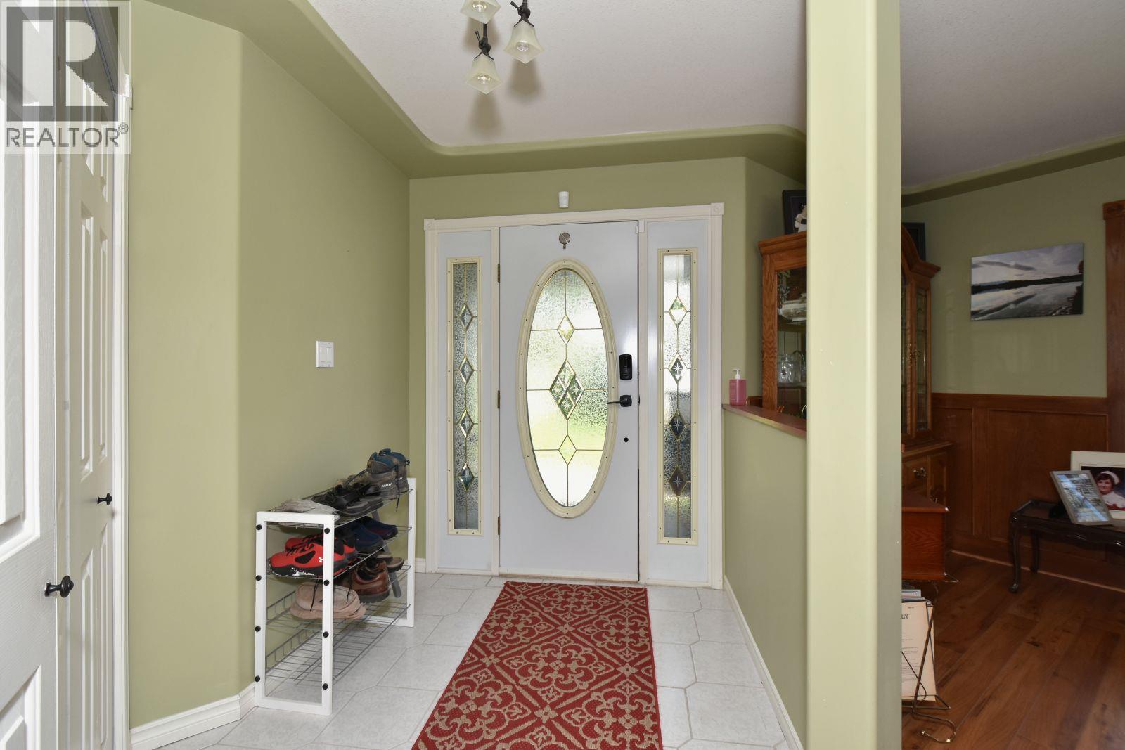 2860 Marine Drive Property Photo 5