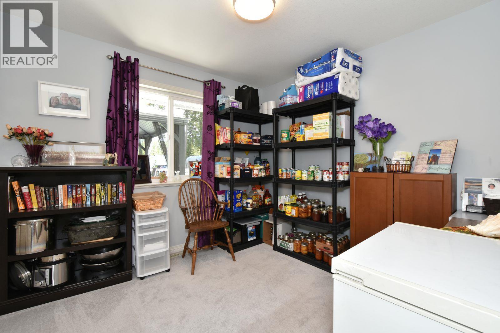 2860 Marine Drive Property Photo 31