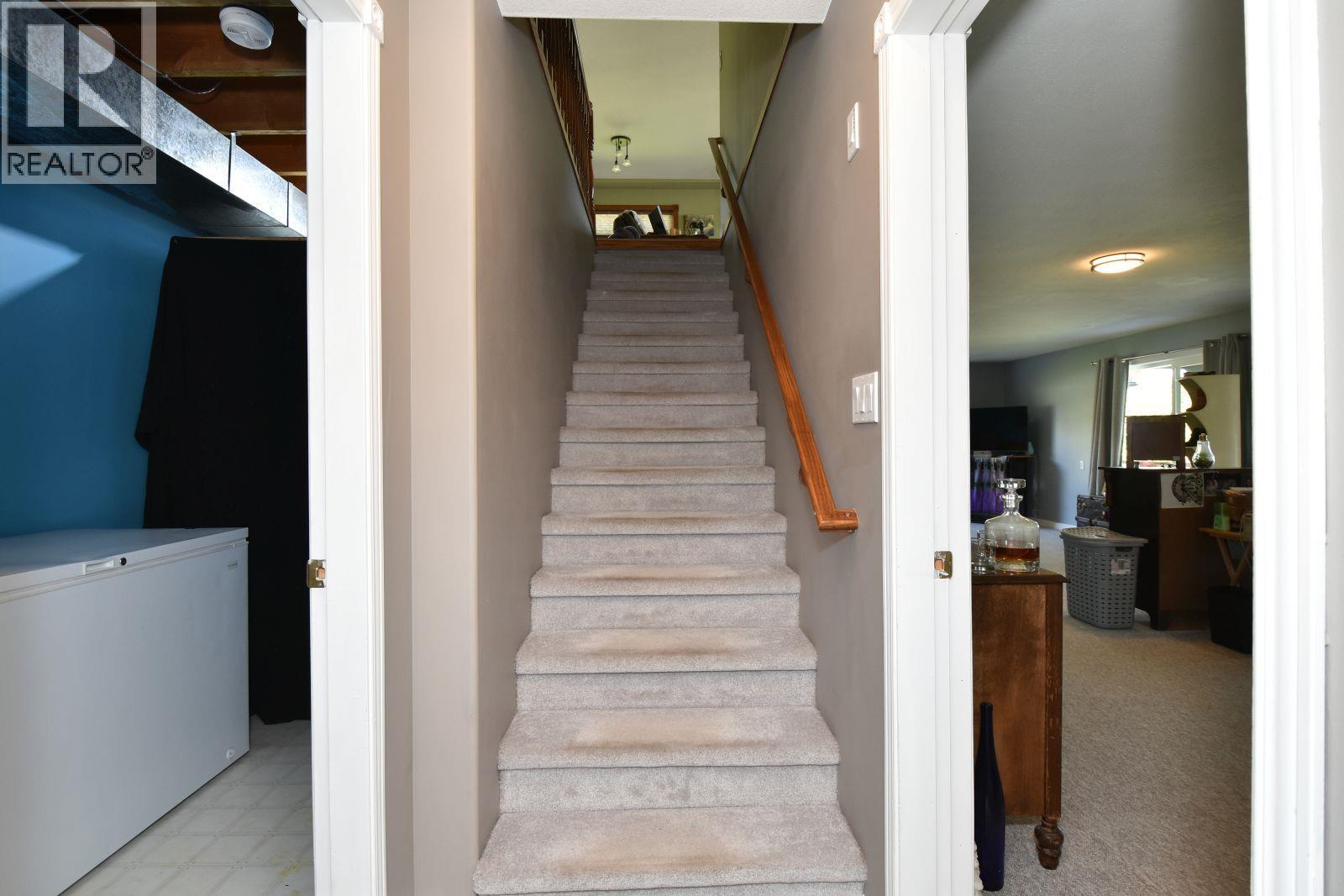 2860 Marine Drive Property Photo 33