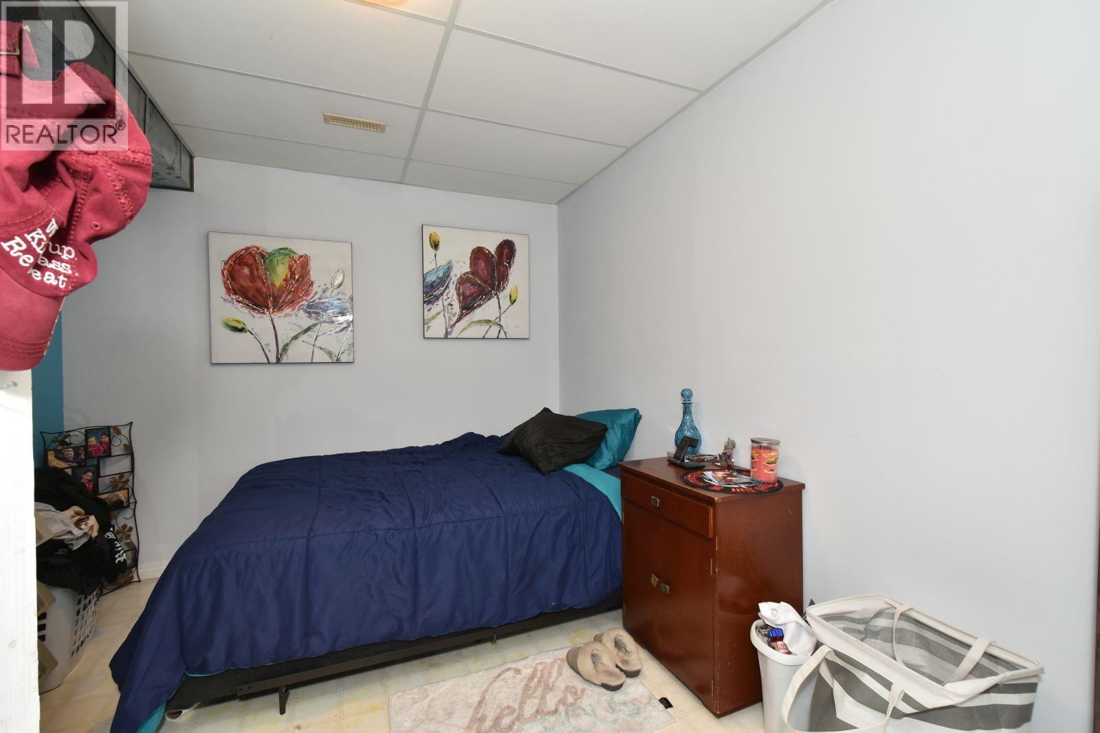 2860 Marine Drive Property Photo 40