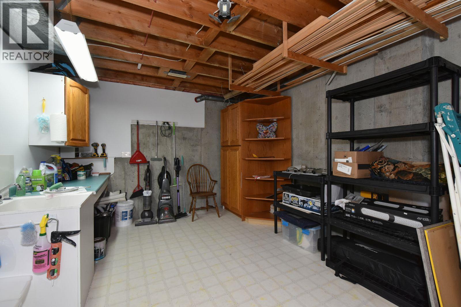 2860 Marine Drive Property Photo 42